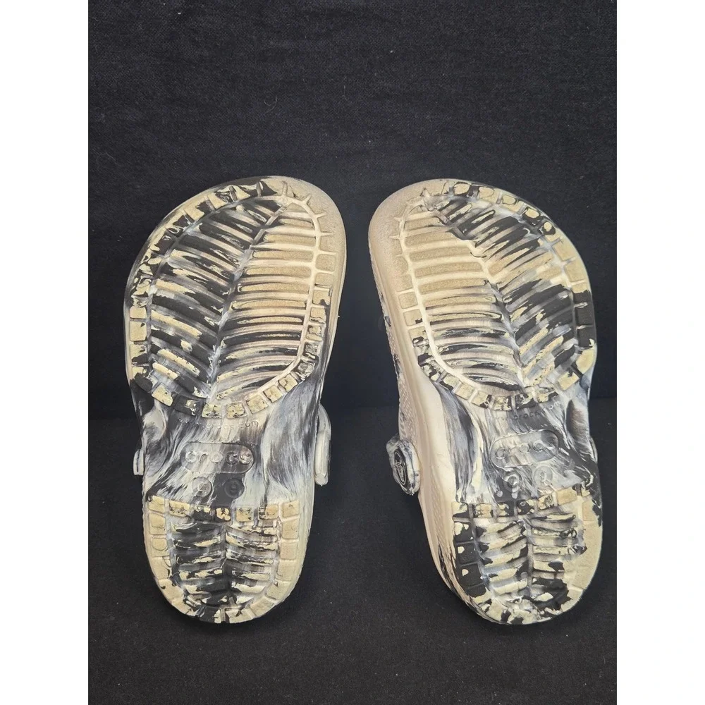 CROCS classic marbled